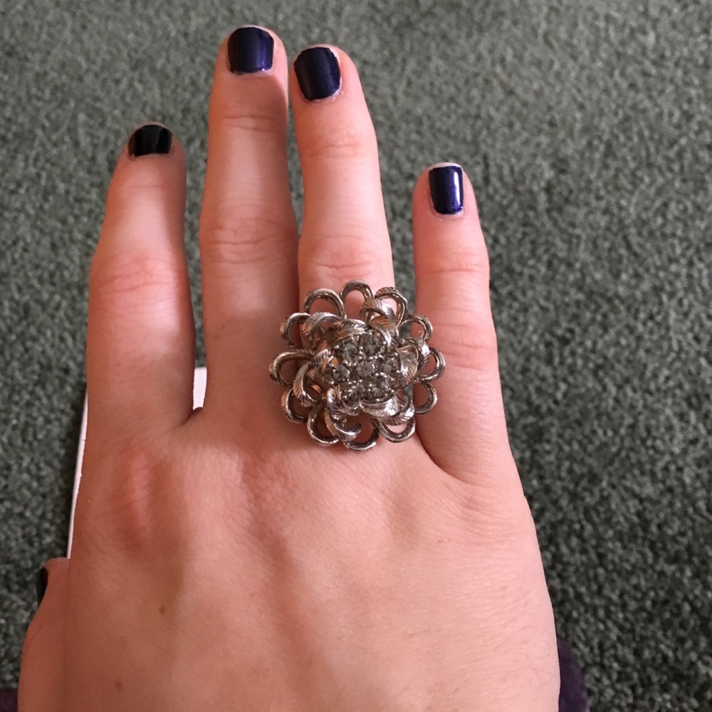 Banana Republic Silver FloralStatement  Ring